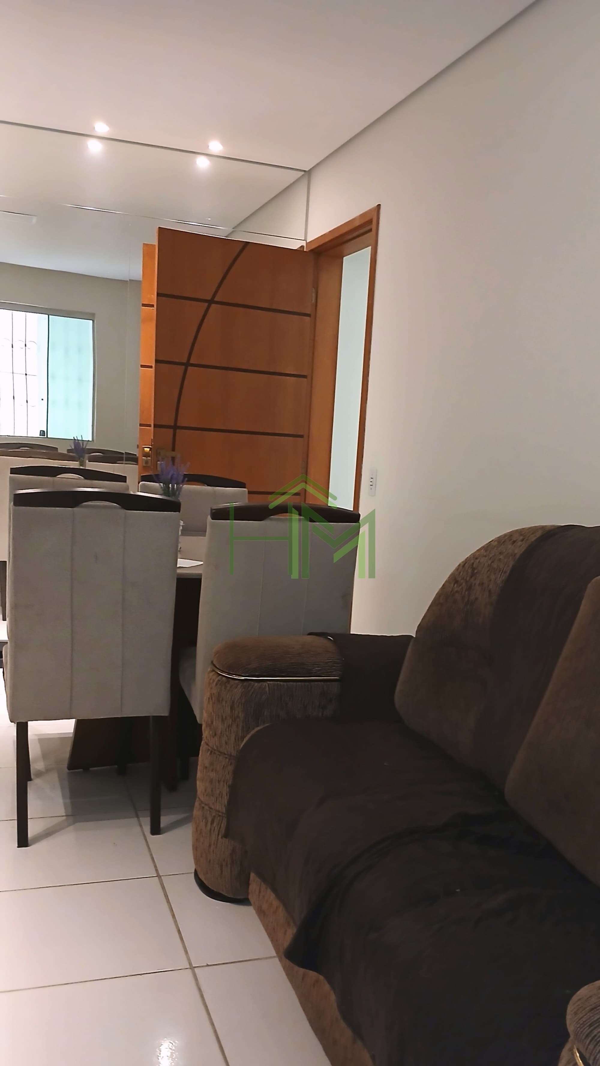 Privativa espaçosa com garagem no Cabral - foto 5